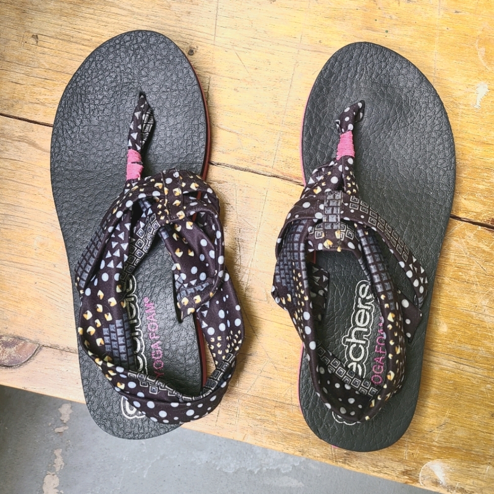 Skechers sandals